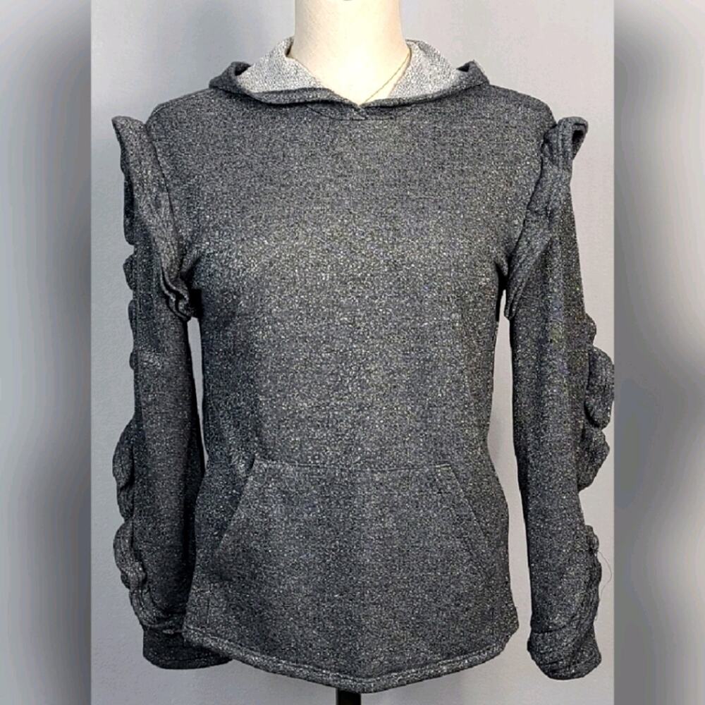 Go Couture Gray/Silver Ruffle Sleeve Hoodie SZ M